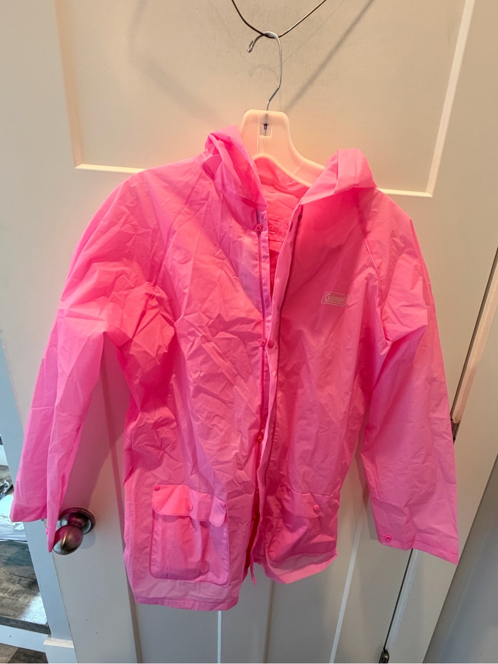 Coleman L XL Pink EVA Waterproof Hooded Rain Jacket Camping Flaw